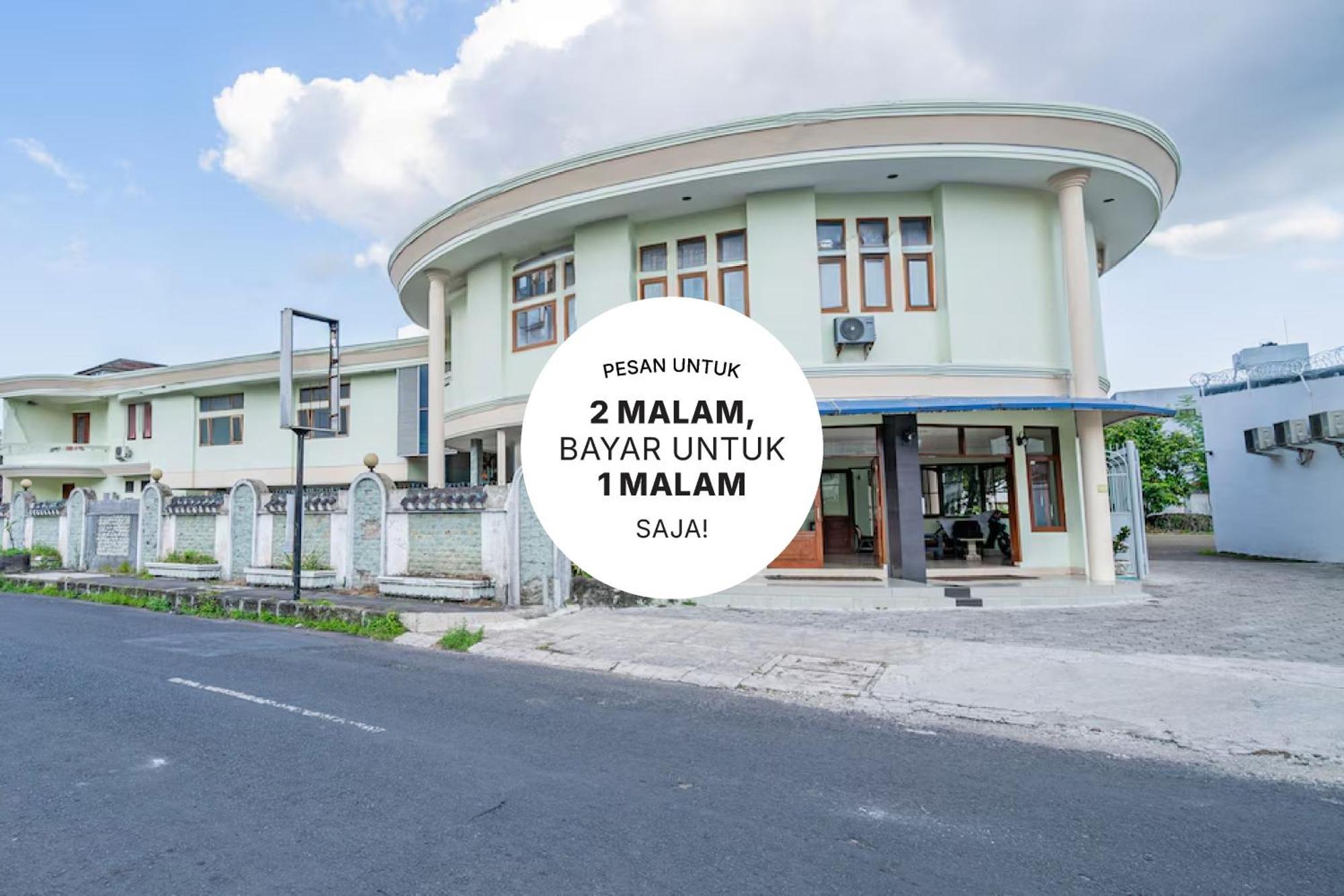 Collection O Tasikmalaya Near Stadium Wiradadaha Formerly Hotel Abadi Ngoại thất bức ảnh